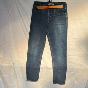 Levi's Blue Cropped Ankle Jeans with Worn-In Look